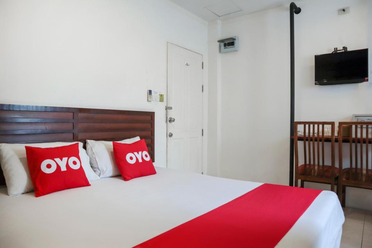 מלון Phuket Oyo 1032 Beds Patong מראה חיצוני תמונה